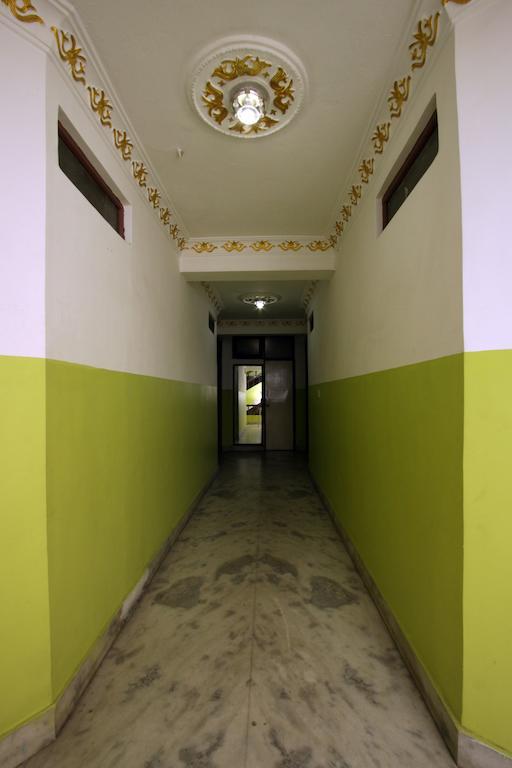 Hotel Kamal Катманду Экстерьер фото