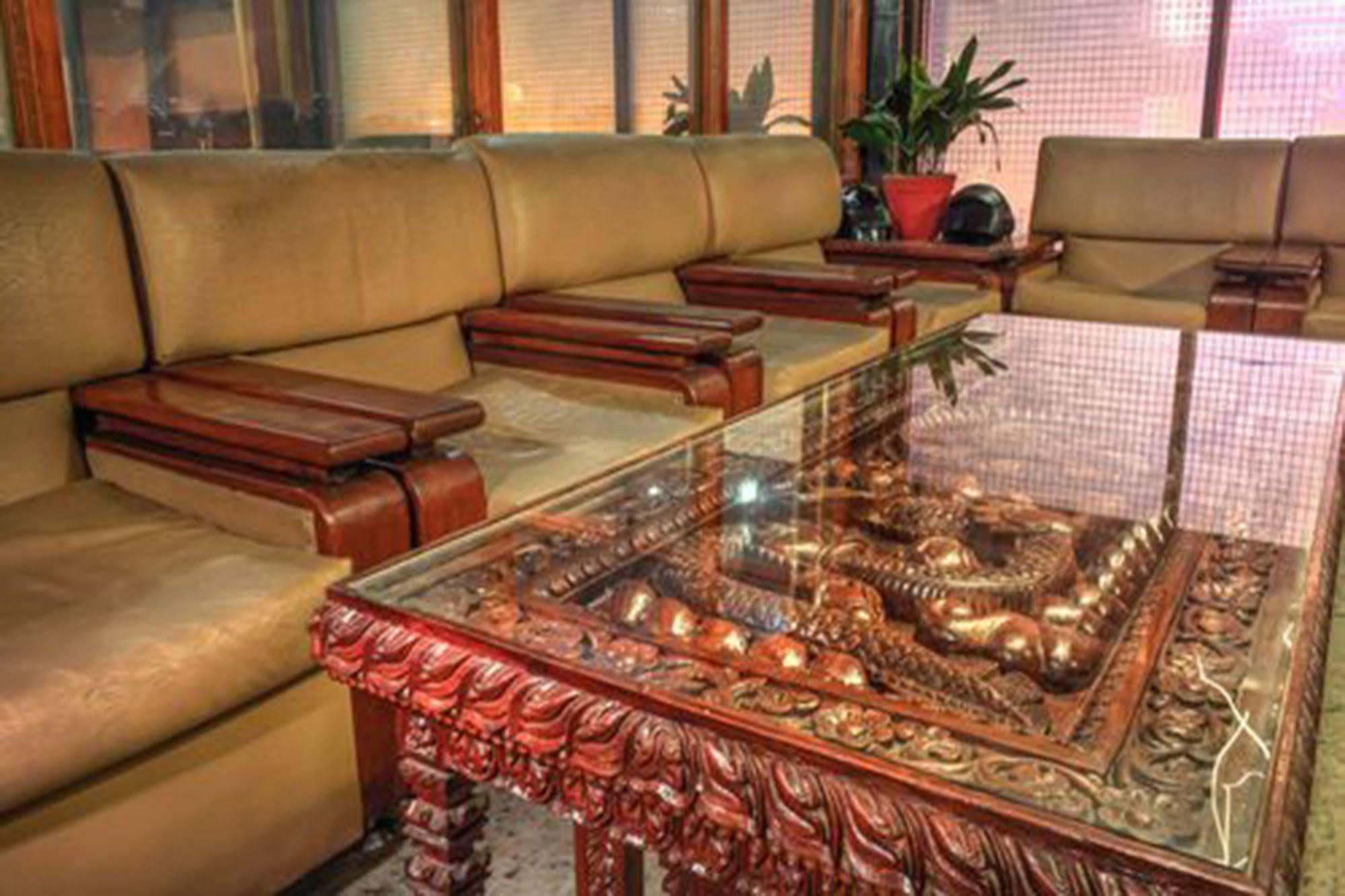 Hotel Kamal Катманду Экстерьер фото