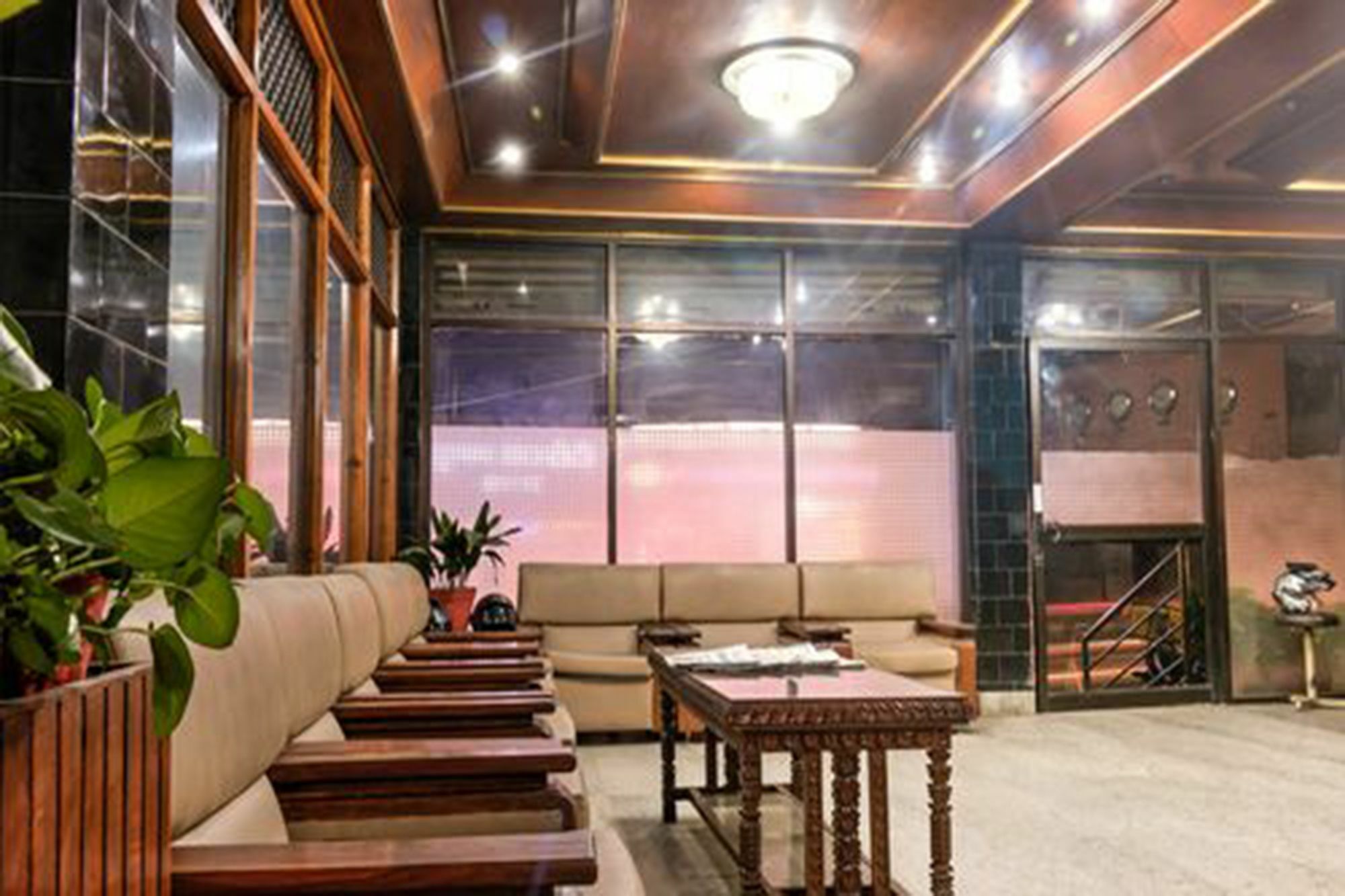 Hotel Kamal Катманду Экстерьер фото